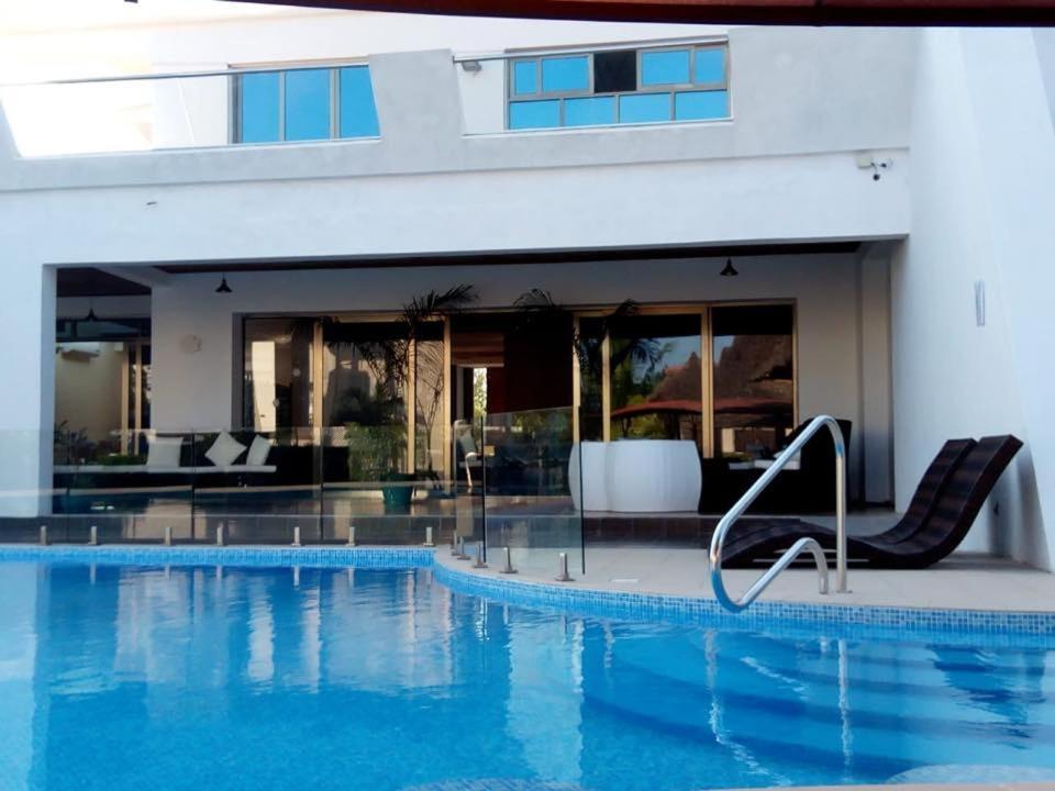 Hotel Seaclusion Diani Diani Beach Exterior foto