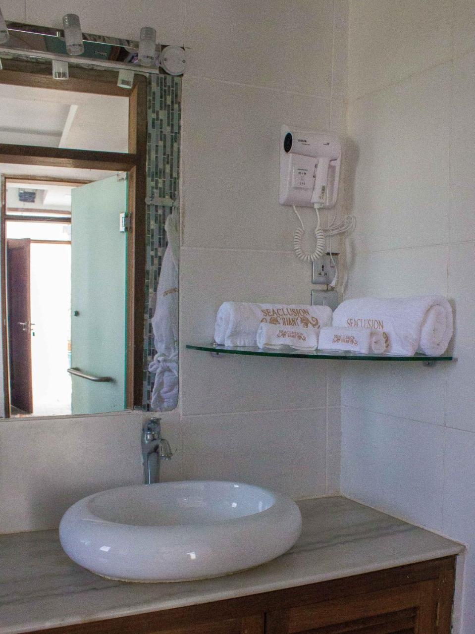 Hotel Seaclusion Diani Diani Beach Exterior foto